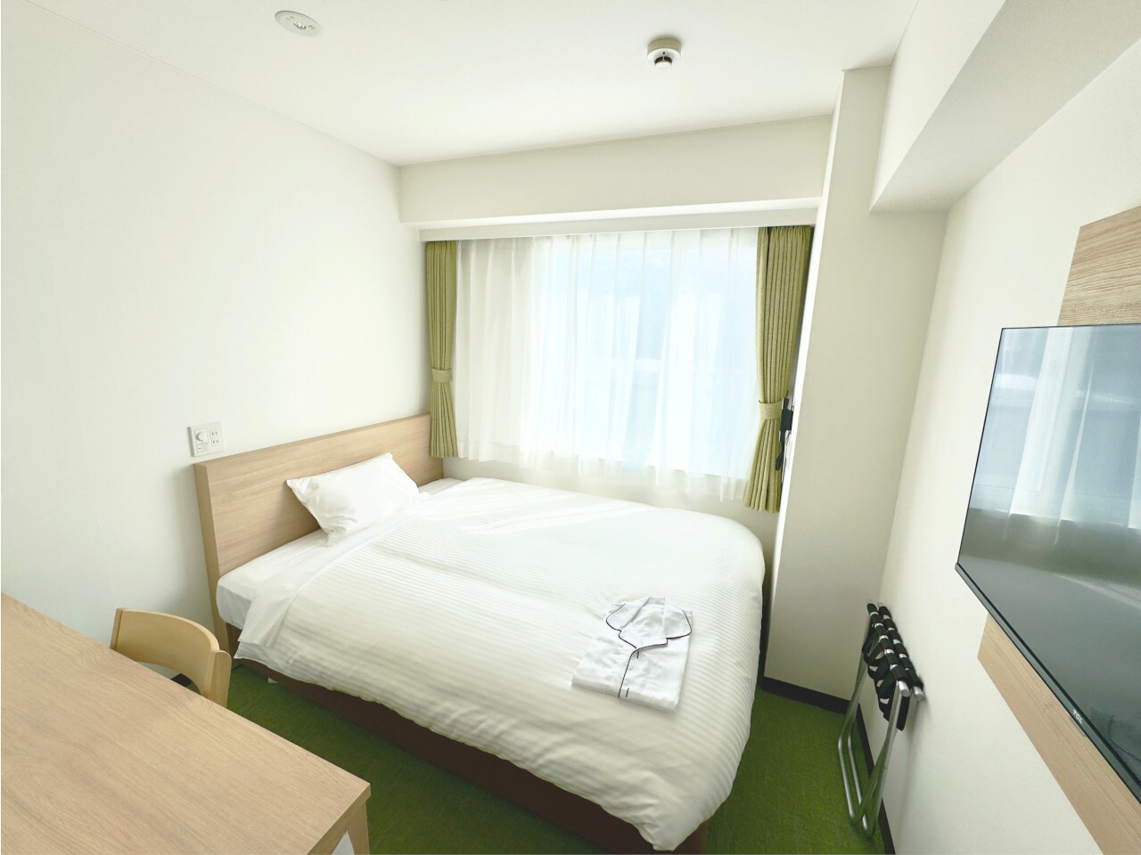 semi double room