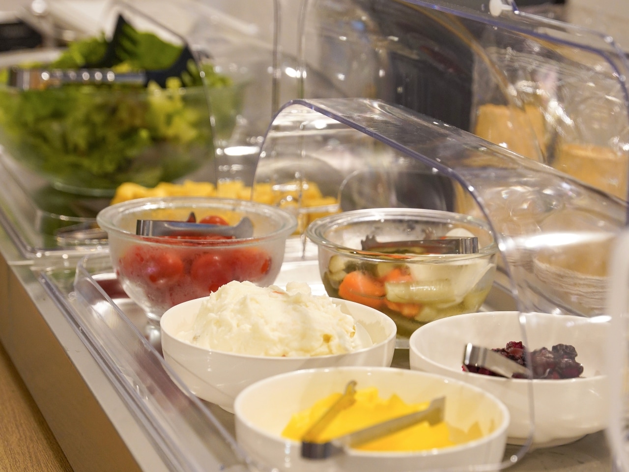 Salad bar