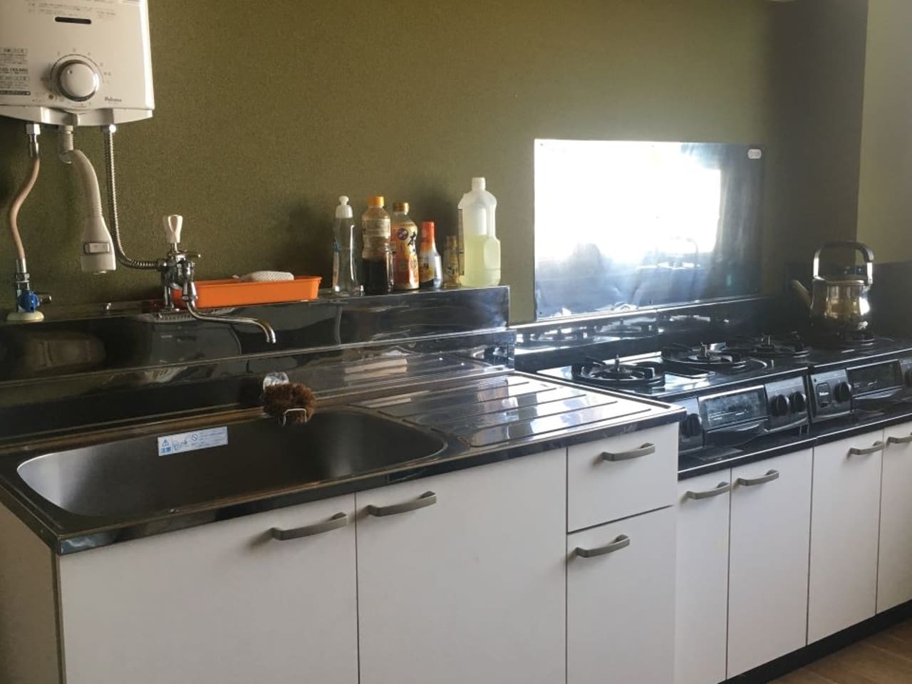 Common kitchen (4th floor)