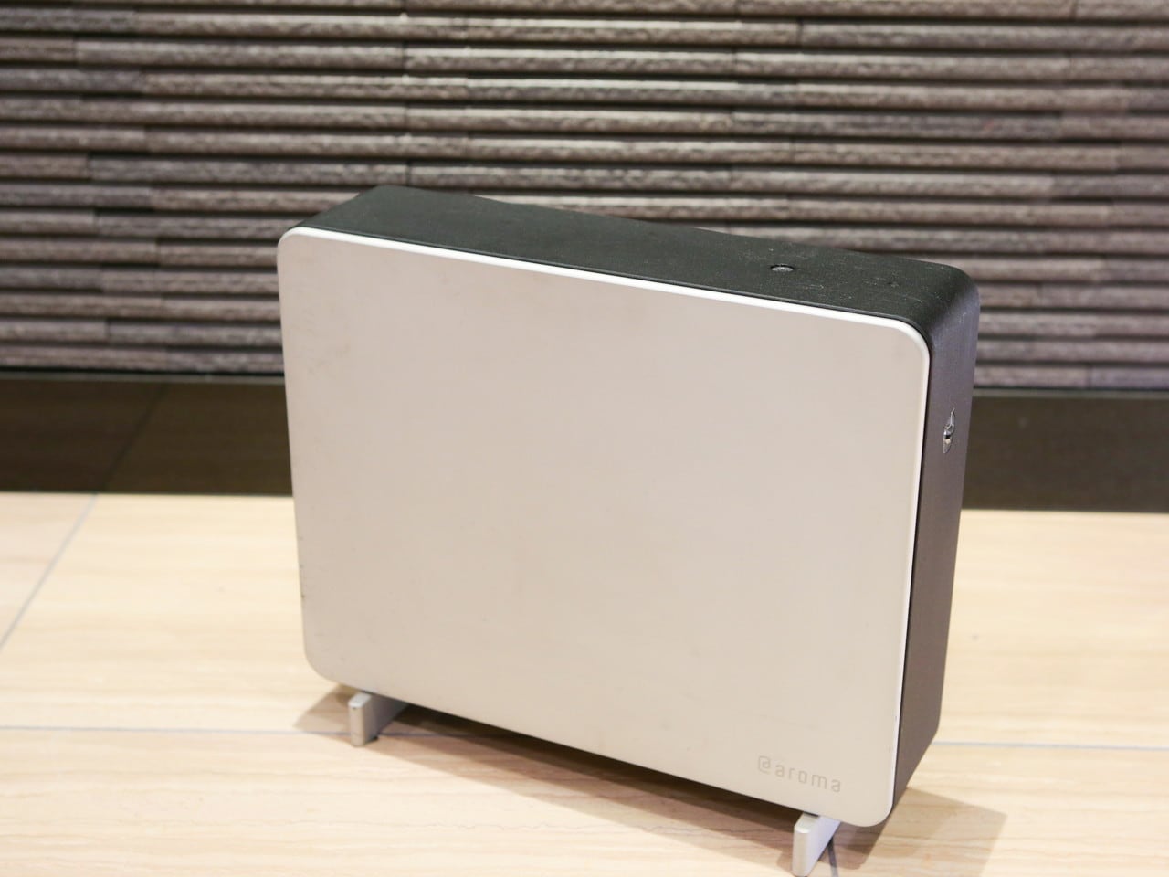 【Aroma diffuser】