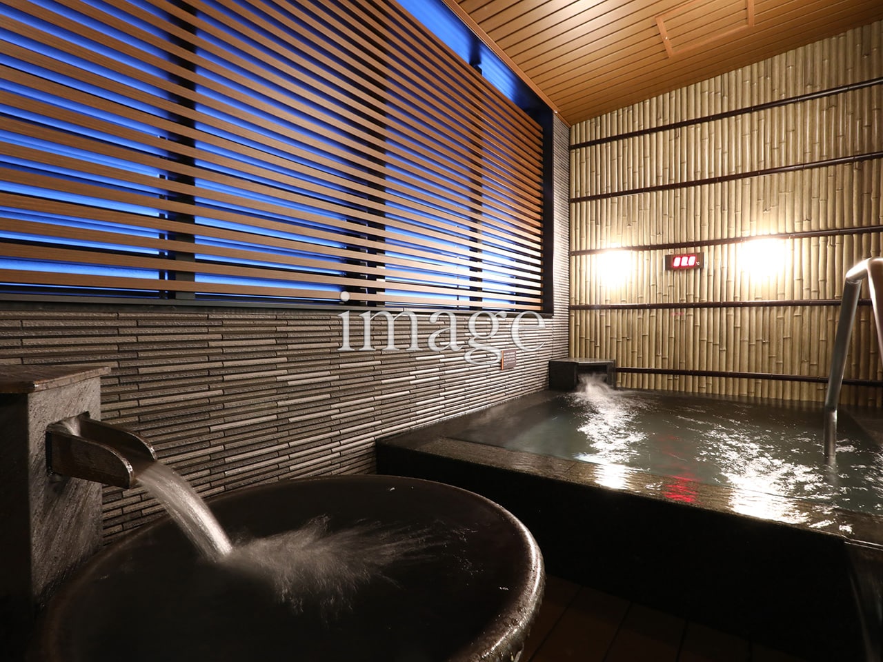 [Men] Open-Air Bath / [Women] Open-Air Bath 