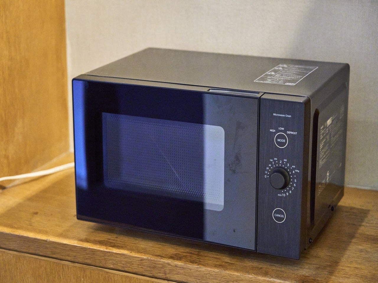 Microwave oven 2nd floor