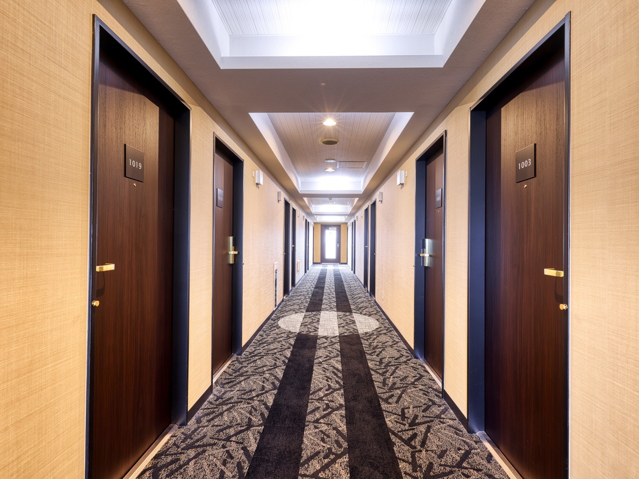 Room floor corridor