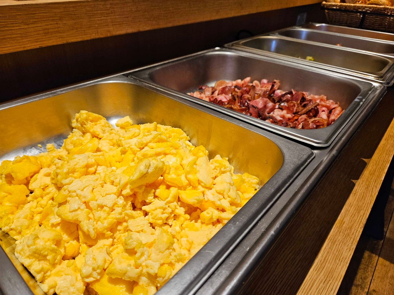 Menu: Japanese and Western-style buffet①