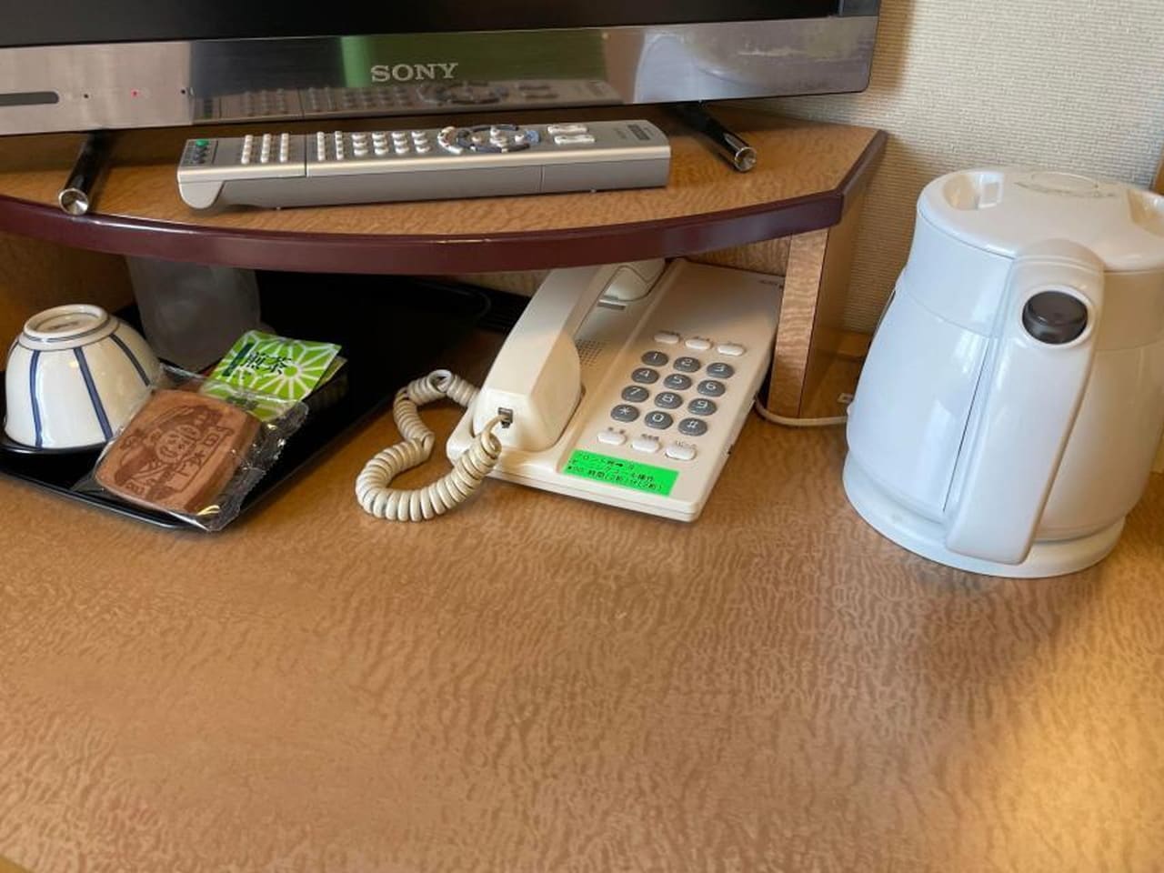 Guest Room Desk