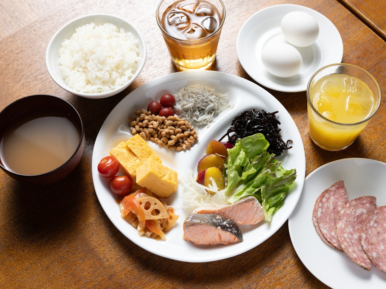 Arrangement example (Japanese food)