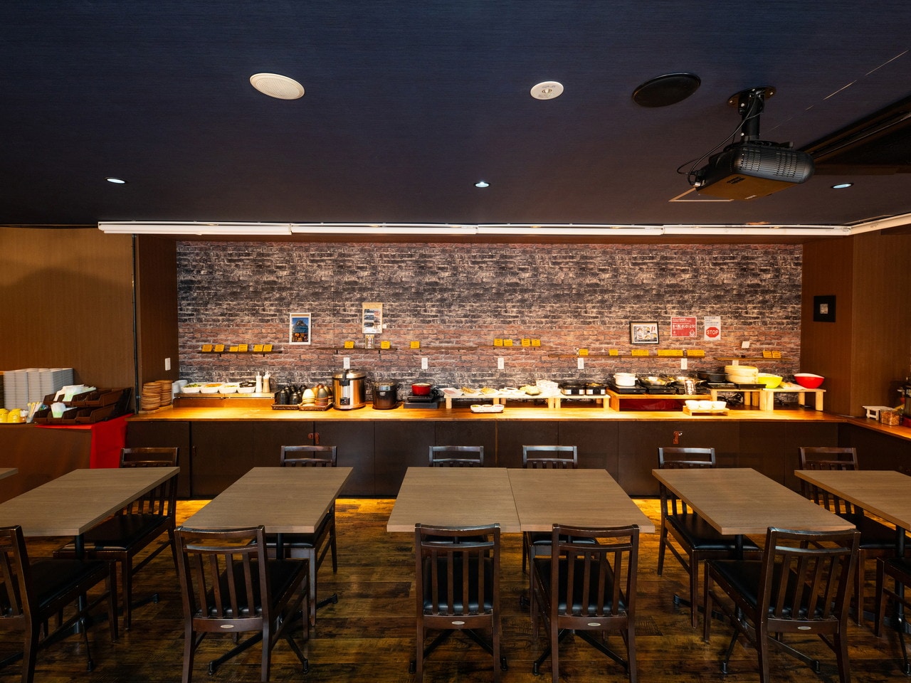 An example of a breakfast buffet