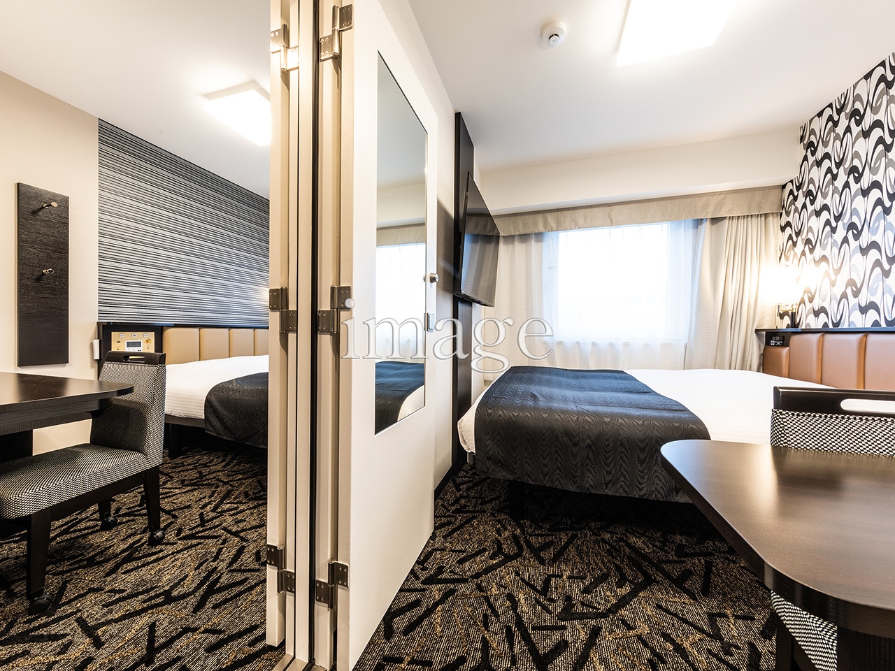 Connecting King Room（for 4 adults）