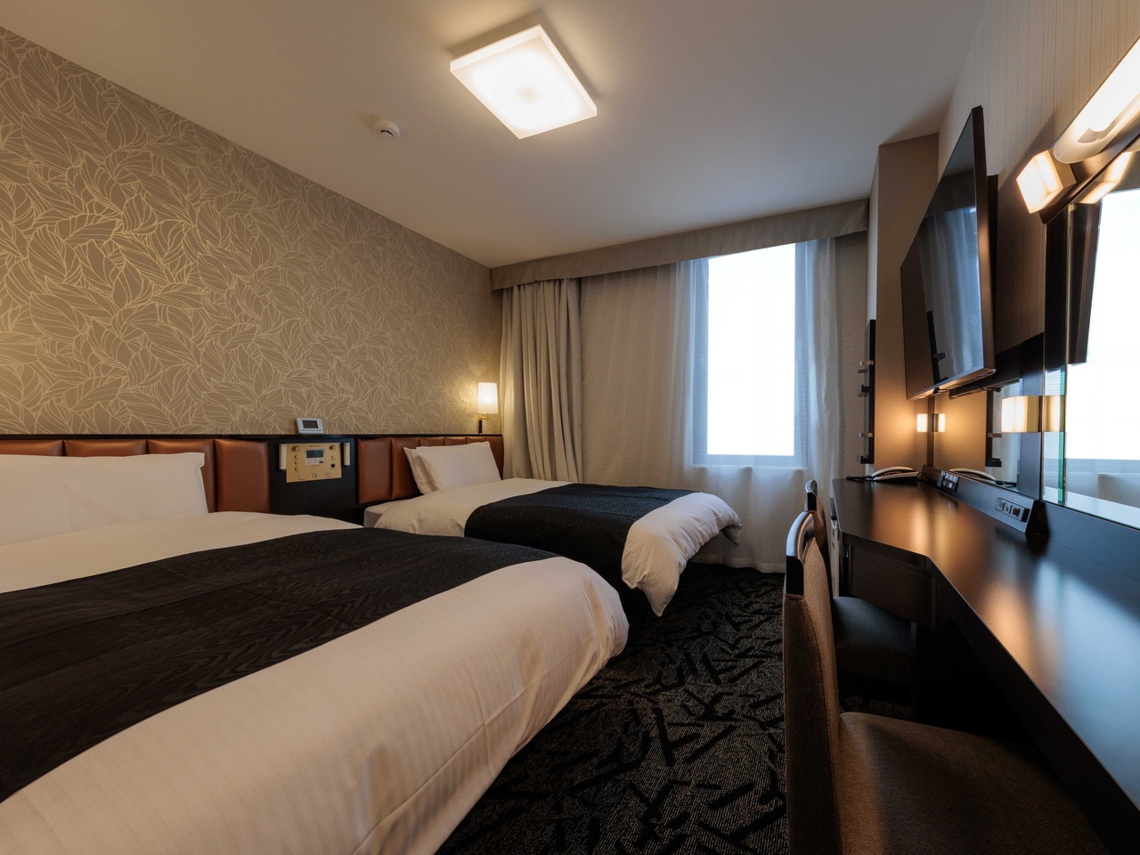 Light Up Dresser Room