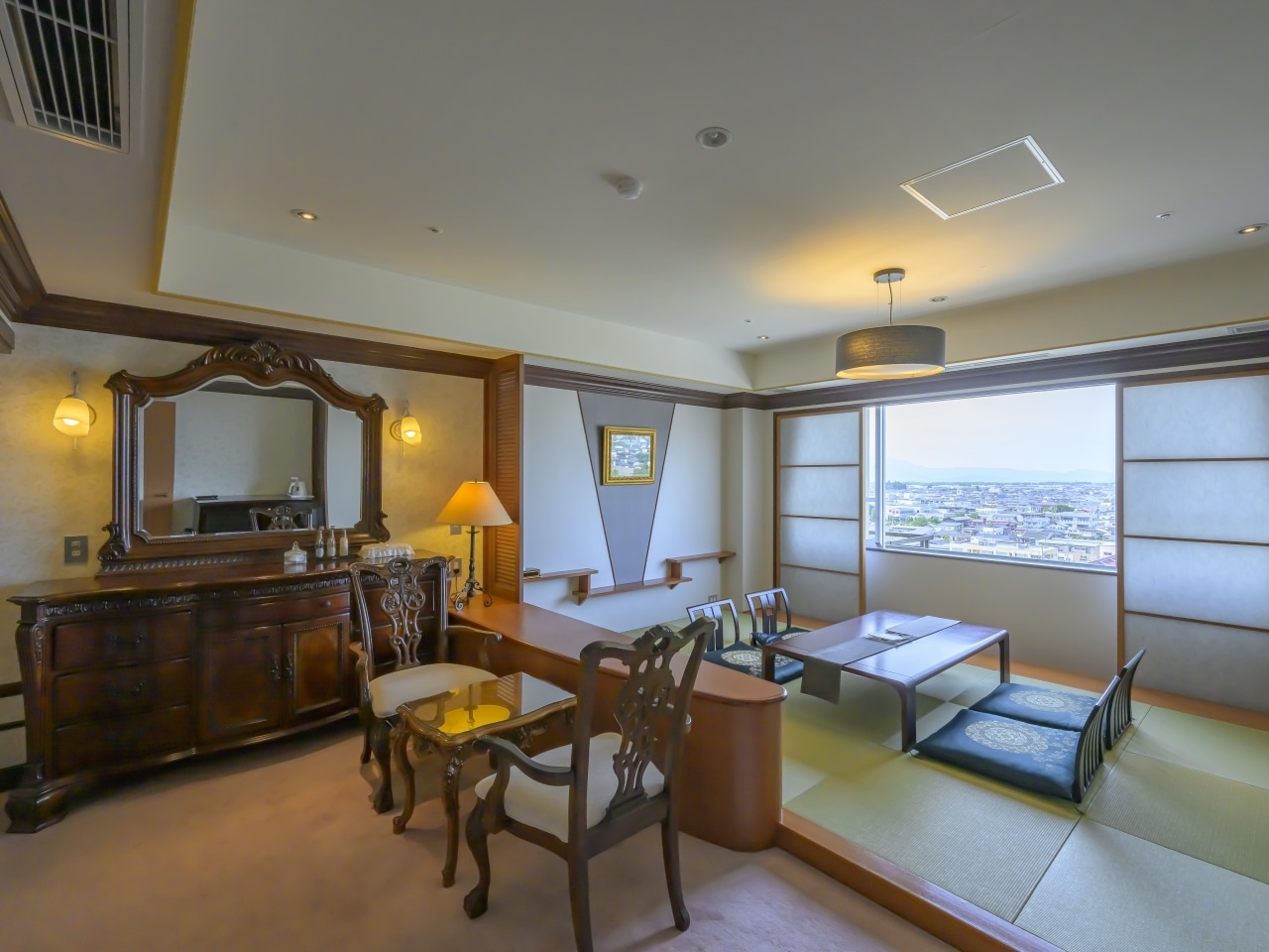 Japanese-Western twin room
