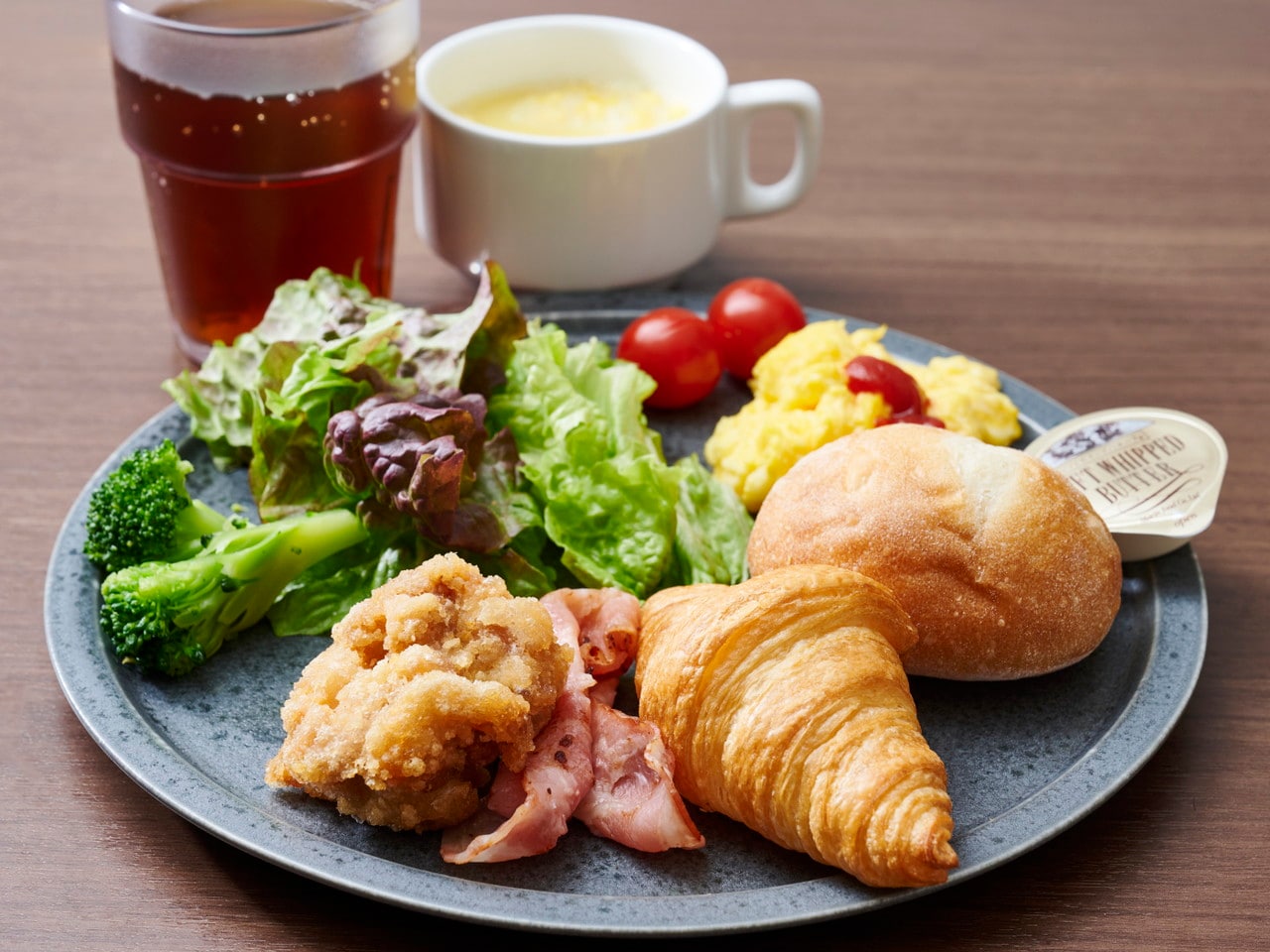 Example of arrangement (Western style)