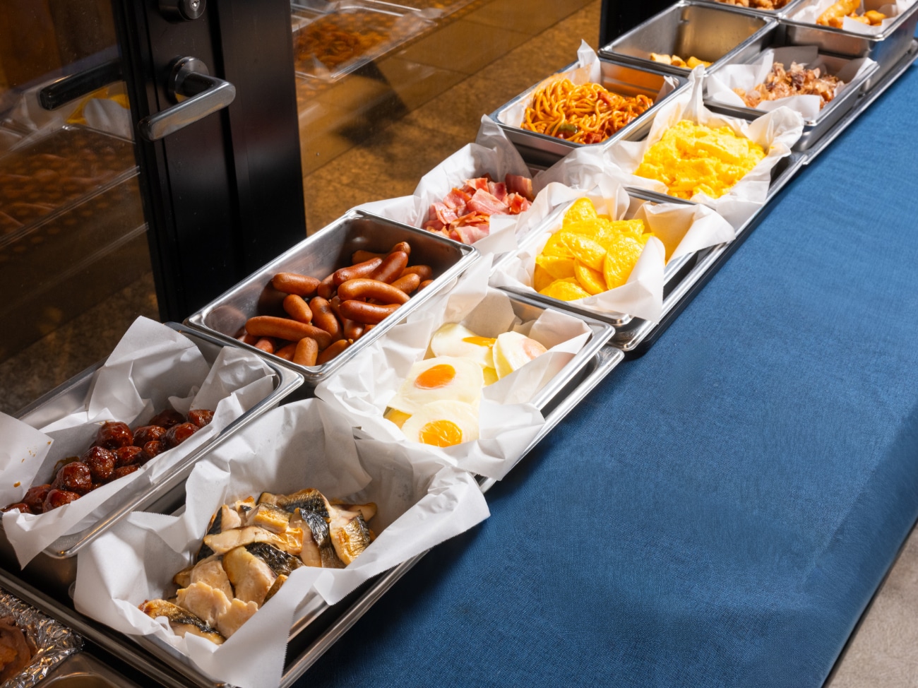 ■ Buffet (example)