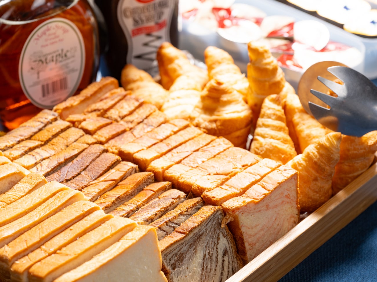 ■ Buffet (example)