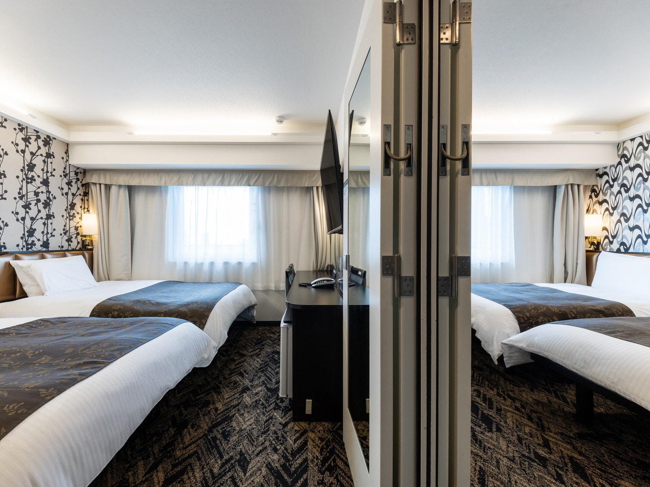 Connecting Twin Rooms