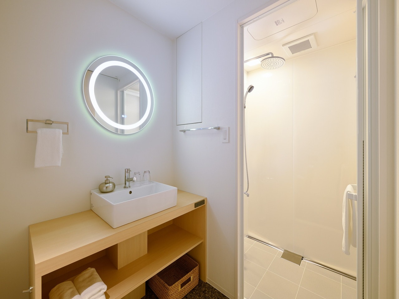 Shower rooms are also available.