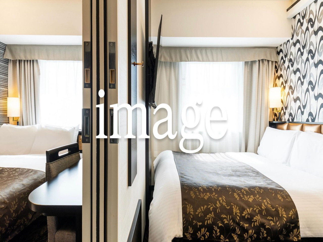 Connecting Rooms 