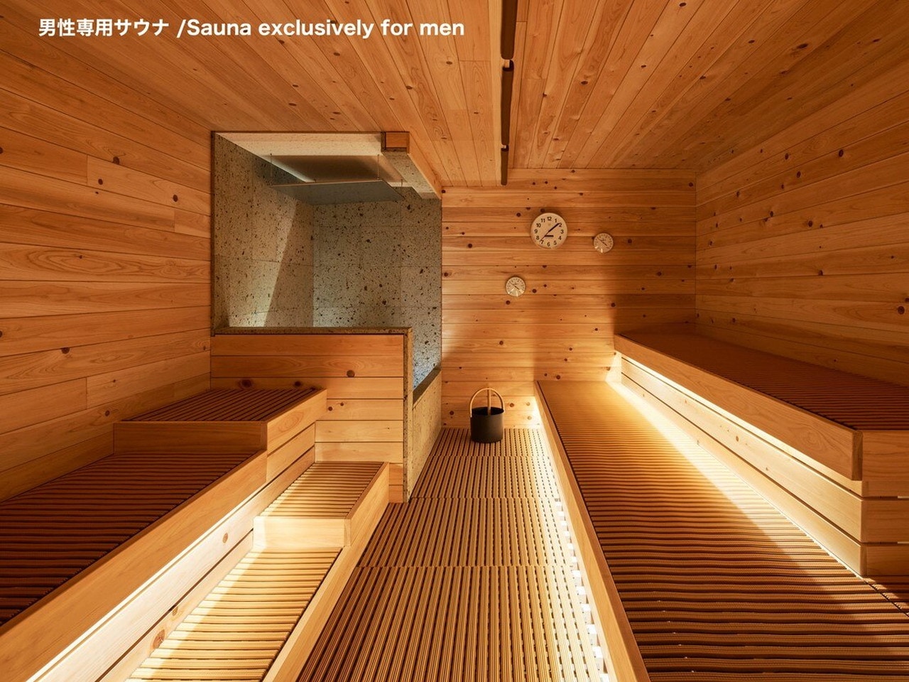 Sauna room with the scent of cypress