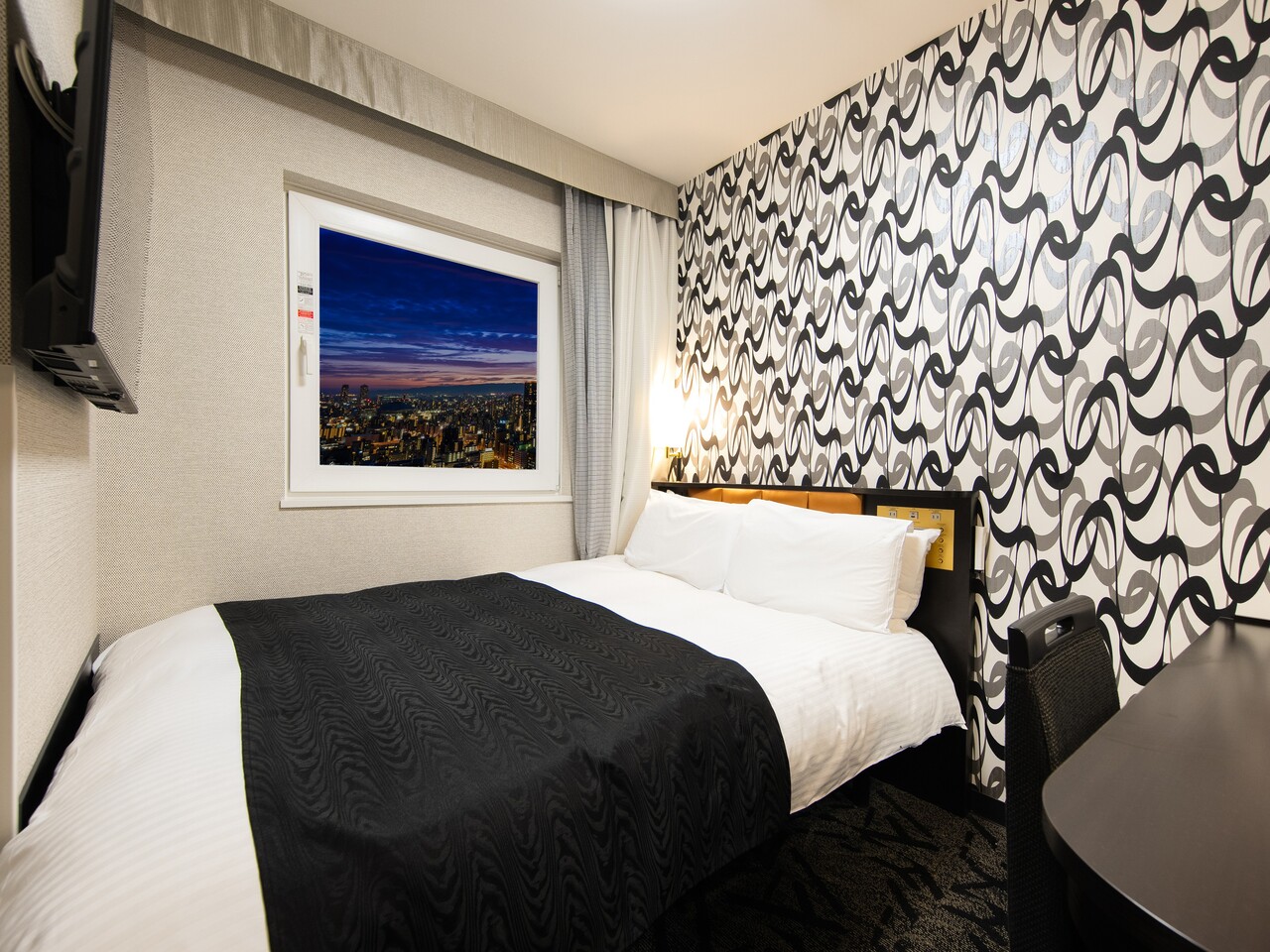 High Floor Standard Room (for 2 people)