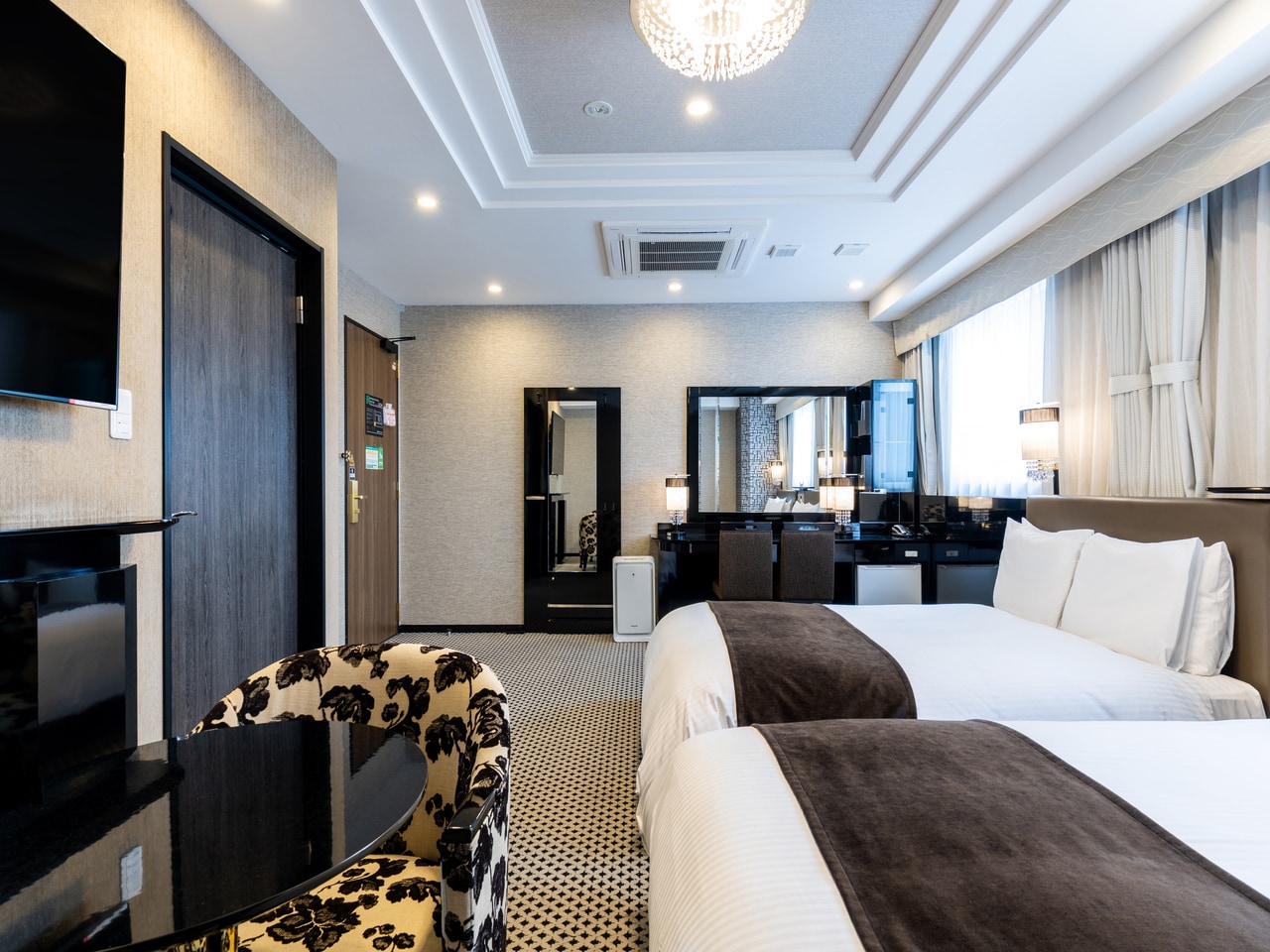 [Top Floor] Deluxe Twin Room