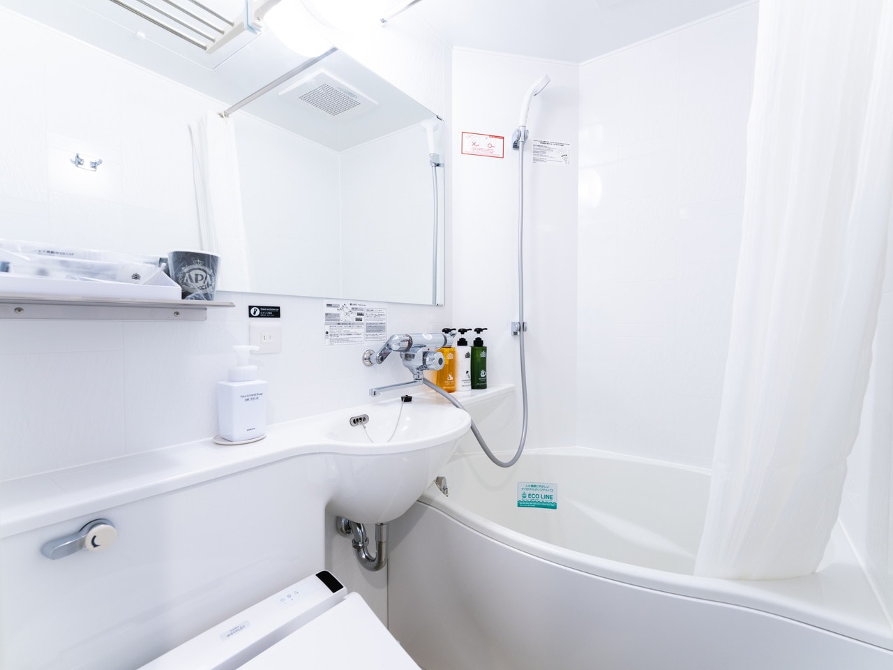 [APA Original Eco-Friendly Full Bathroom]